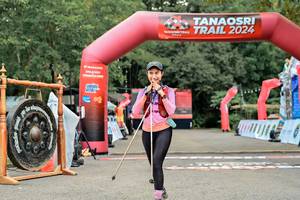 BIB: 
                            <button type="button" onclick="openModal(25182694)" class="btn btn-primary btn-sm float-right btn-popup" data-toggle="modal" data-target=".modal-high-quality">
                        <i class="fas fa-shopping-cart"></i> Add to Cart
                    </button>
                                            <button type="button" onclick="isThisMe(25182694, true)" class="btn btn-success btn-sm float-right btn-popup btn-isme hidden" data-toggle="tooltip" data-placement="bottom" title="นี่คือรูปของคุณใช่ไหม คลิกที่นี่เพื่อเอาเข้าอัลบั้ม">
                        <i class="fas fa-plus"></i> Add to album
                    </button>
                    <button type="button" onclick="isThisMe(25182694, false)" class="btn btn-warning btn-sm float-right btn-popup btn-isnotme hidden">
                        <i class="fas fa-ban"></i> Remove from album
                    </button>